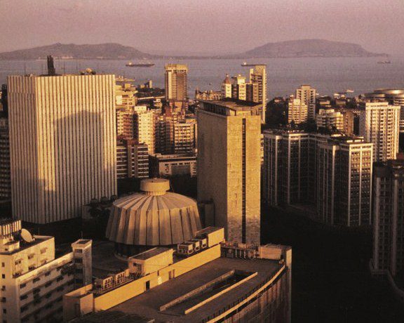 india_mumbai_skyline_3-0_2007