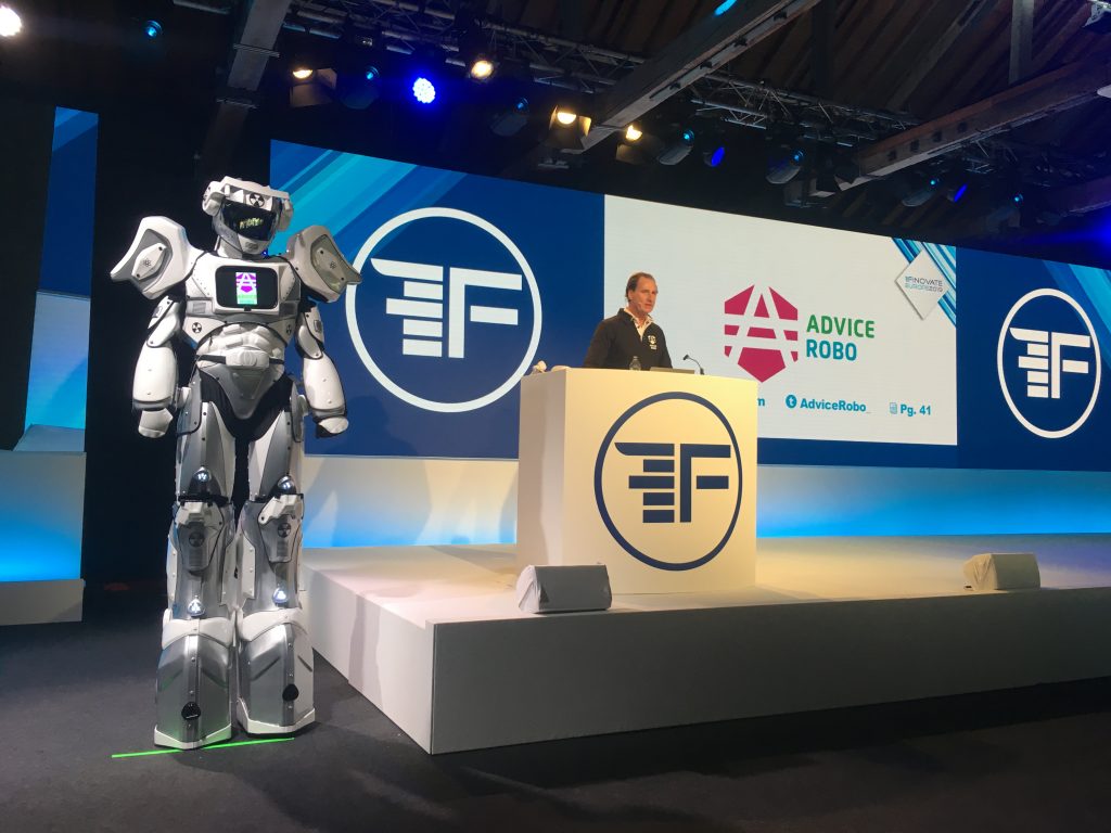 AdviceRobo at Finovate4753 AdviceRobo at Finovate