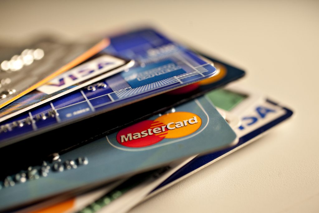 Top 5 Islamic Credit Cards To Consider In The UAE