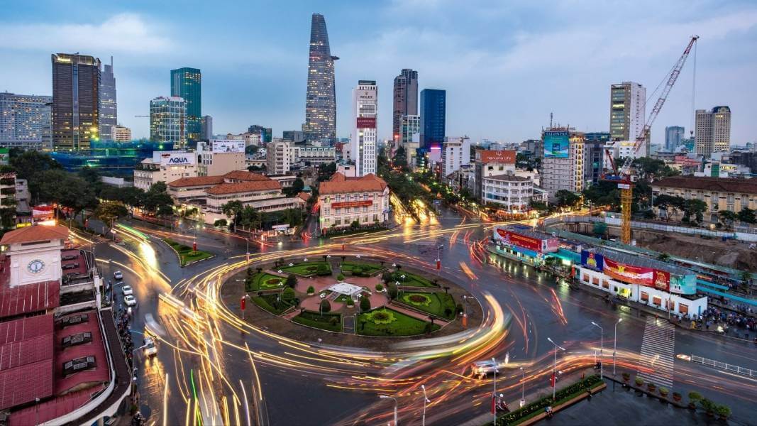 Vietnam, Vietnam Investment Outlook, Dragon Capital, Investment in Vietnam, Vietnam stock market