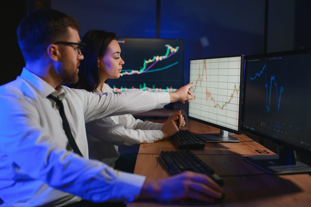 Carry Trade: How Investors Profit from Interest Rate Differentials