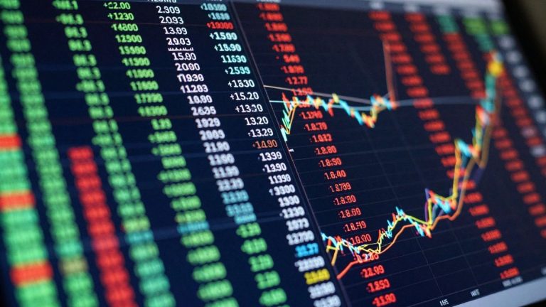 Google Finance attributes list interface.