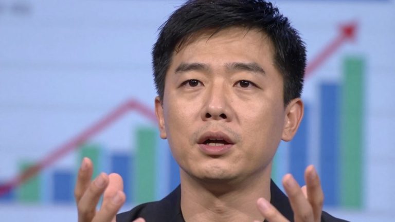 Person speaking clearly, financial communication concept.