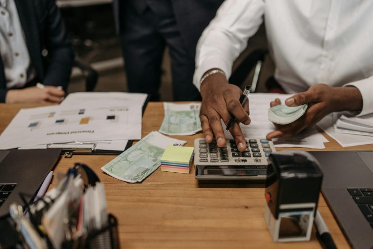 How to Secure Commercial Asset Finance Without Hurting Cash Flow