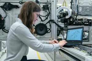 Your Guide to Finding the Right Engineering Program Without Putting Life on Hold